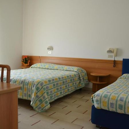 Hotel Zani Cervia Eksteriør billede