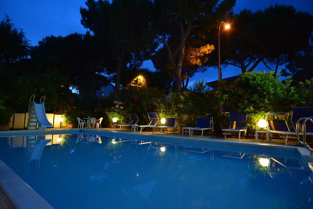 Hotel Zani Cervia Eksteriør billede