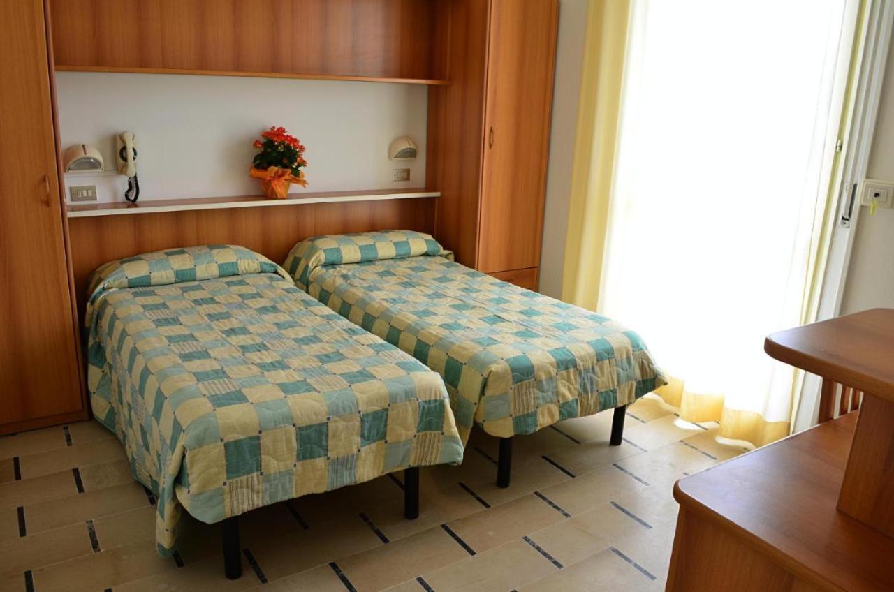 Hotel Zani Cervia Eksteriør billede