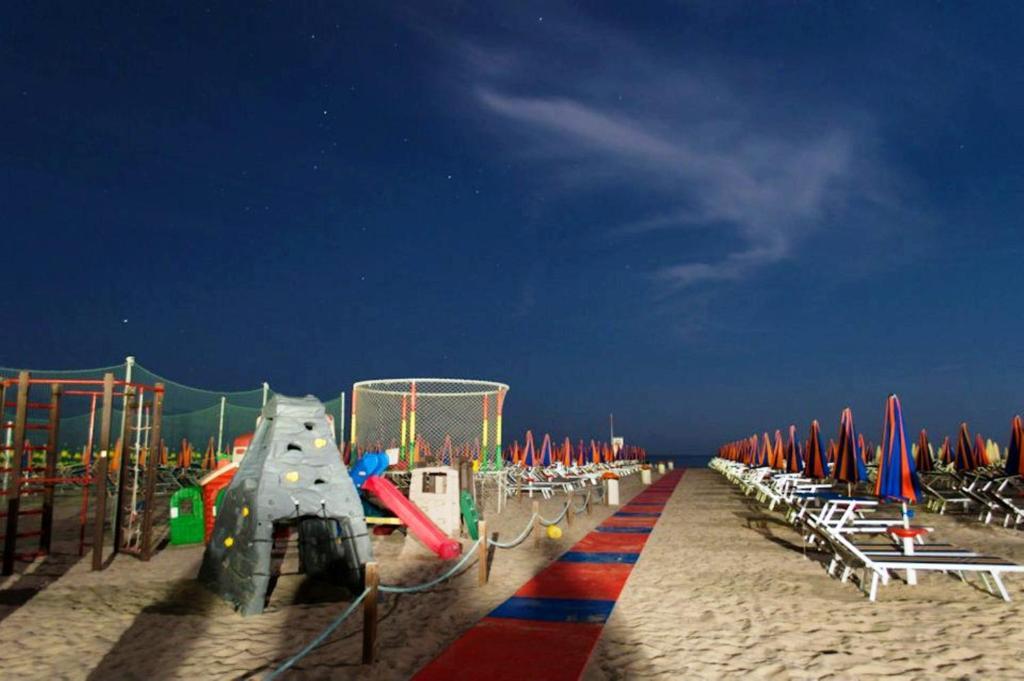 Hotel Zani Cervia Eksteriør billede