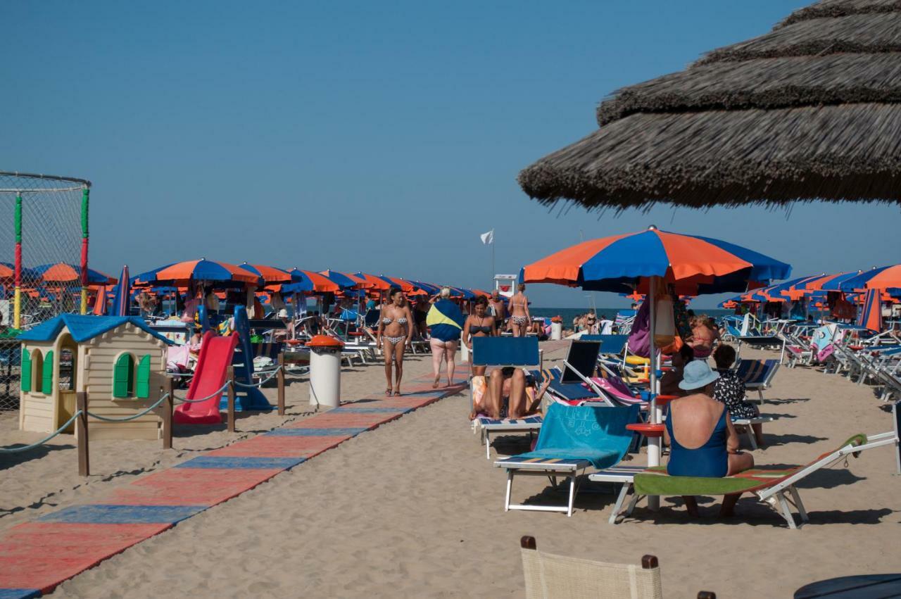 Hotel Zani Cervia Eksteriør billede